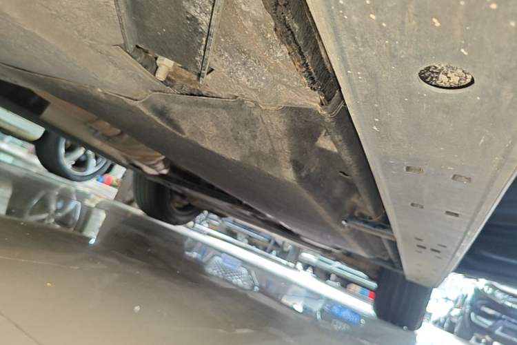 Used Audi Q5L 2024 40 TFSI Fashion Dynamic Model Right Side Sill