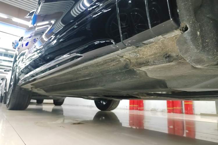 Used Audi Q5L 2024 40 TFSI Luxury Dynamic Edition Right Side Sill