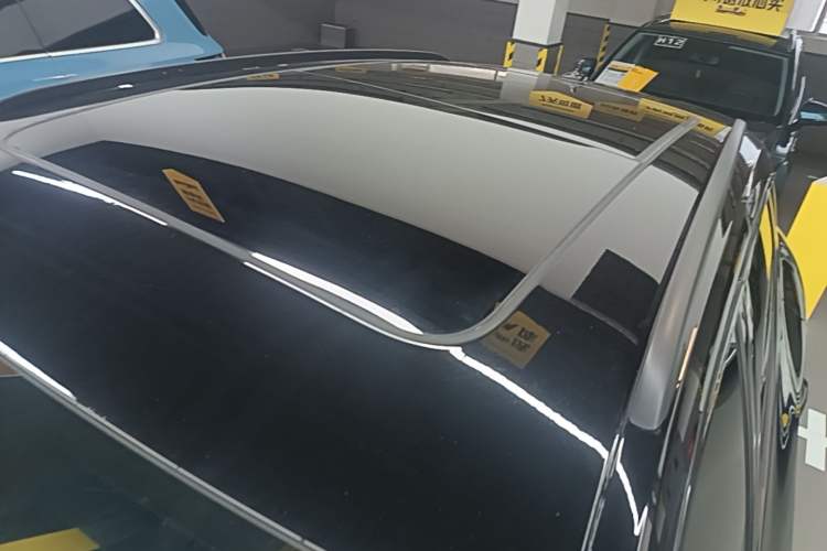Used Audi Q5L 2024 45 TFSI Luxury Dynamic Model Roof