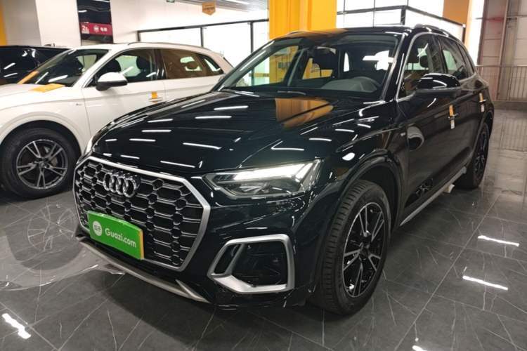 Used Audi Q5L 2024 40 TFSI Fashion Dynamic Model Guazi used car, China used car export, Used car for sale, Used cars, Cheapest cars for sale