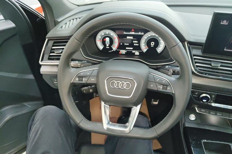 Used Audi Q5L 2024 40 TFSI Luxury Dynamic Edition Steering Wheel