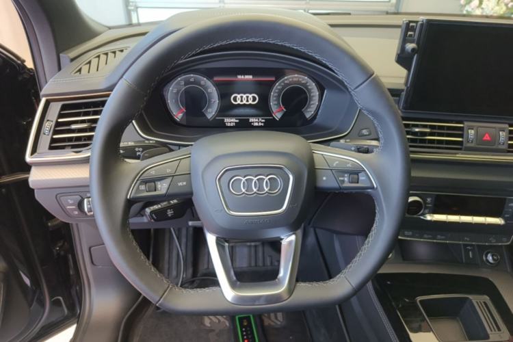 Used Audi Q5L 2024 40 TFSI Luxury Dynamic Edition Steering Wheel