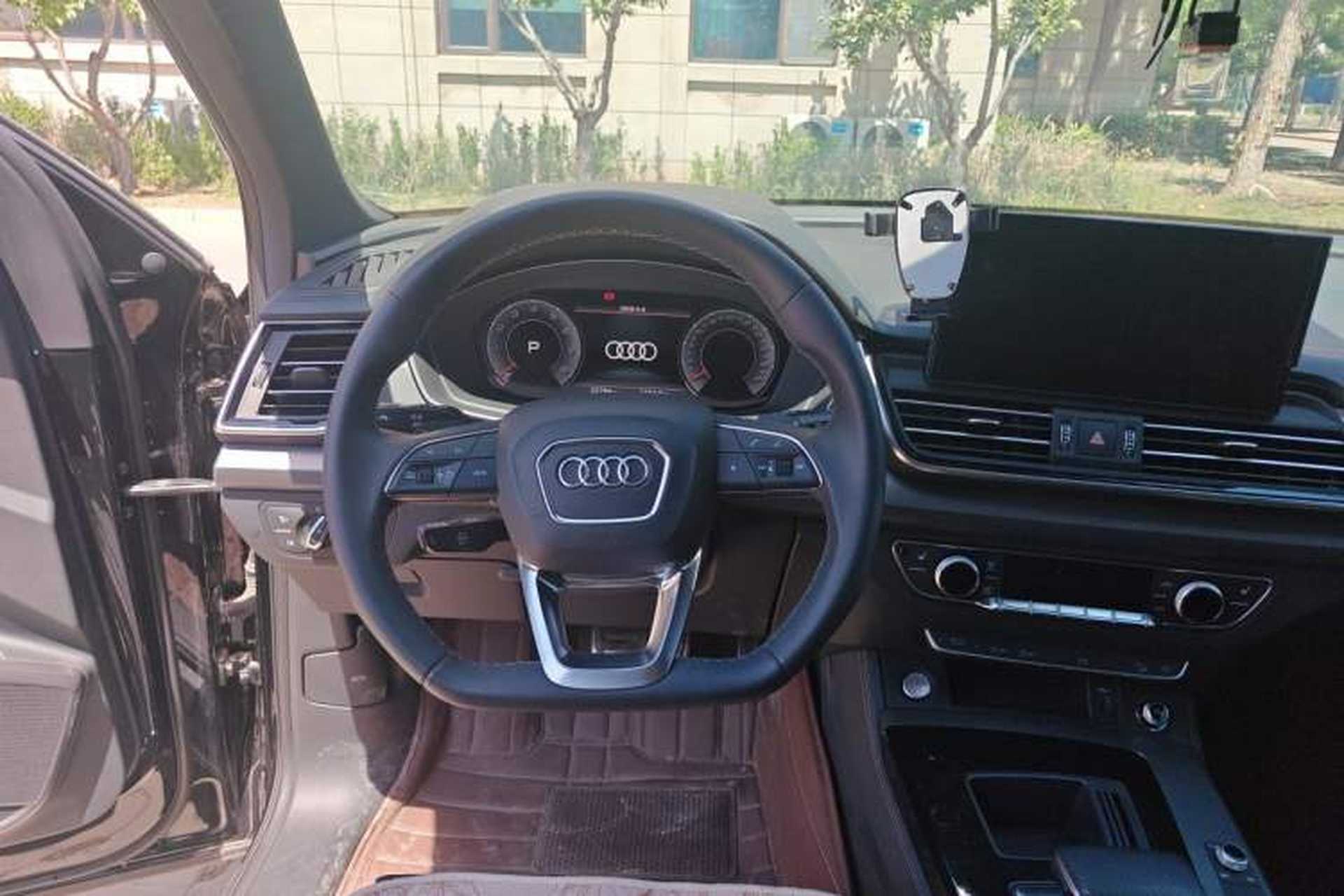 Used Audi Q5L 2024 40 TFSI Luxury Dynamic Edition Steering Wheel