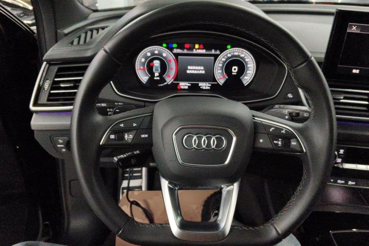 Used Audi Q5L 2024 40 TFSI Luxury Dynamic Edition Steering Wheel