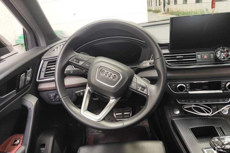 Used Audi Q5L 2024 45 TFSI Prestige Dynamic Edition Steering Wheel