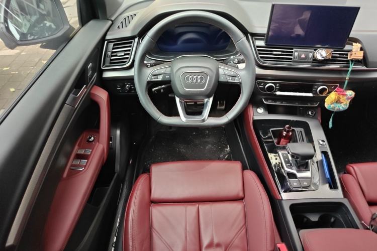 Used Audi Q5L 2024 40 TFSI Luxury Dynamic Edition Steering Wheel