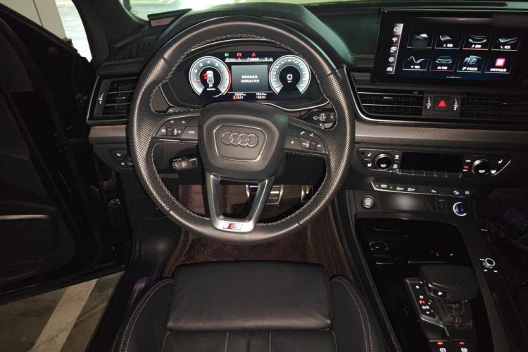 Used Audi Q5L 2024 40 TFSI Luxury Dynamic Edition Steering Wheel