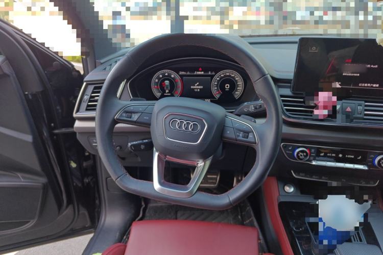 Used Audi Q5L 2024 40 TFSI Luxury Dynamic Edition Steering Wheel