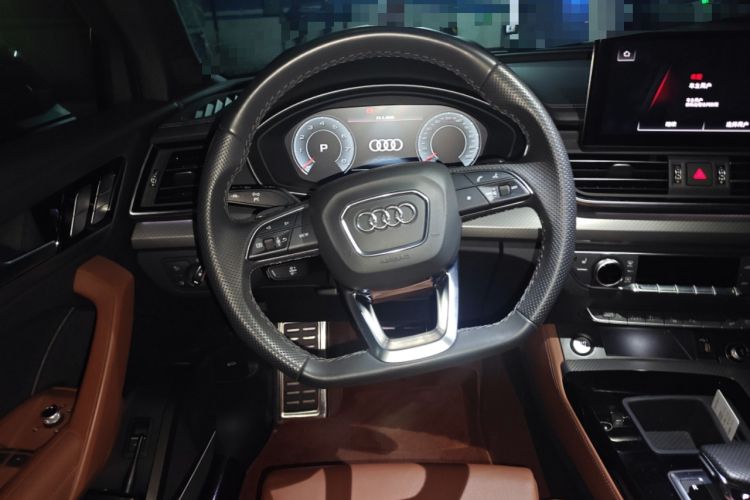 Used Audi Q5L 2024 45 TFSI Luxury Dynamic Model Steering Wheel
