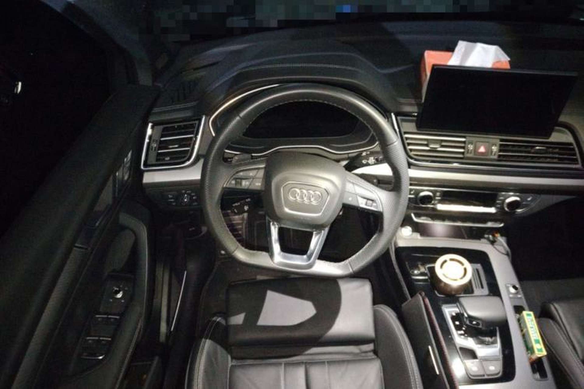 Used Audi Q5L 2024 45 TFSI Luxury Dynamic Model Steering Wheel