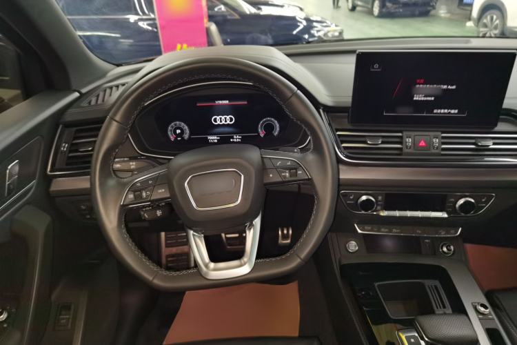 Used Audi Q5L 2024 40 TFSI Luxury Dynamic Edition Steering Wheel