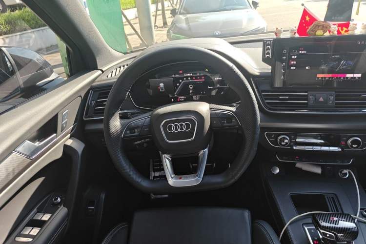 Used Audi Q5L 2024 40 TFSI Luxury Dynamic Edition Steering Wheel