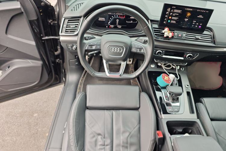 Used Audi Q5L 2024 40 TFSI Luxury Dynamic Edition Steering Wheel