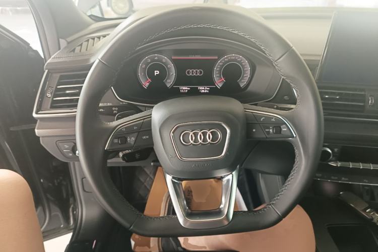 Used Audi Q5L 2024 40 TFSI Luxury Dynamic Edition Steering Wheel