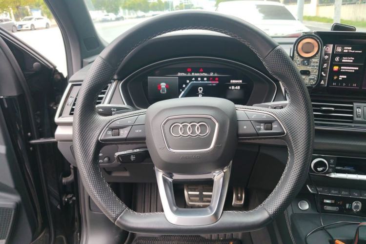 Used Audi Q5L 2024 45 TFSI Luxury Dynamic Model Steering Wheel