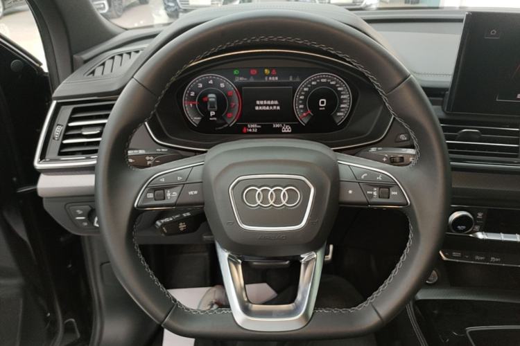 Used Audi Q5L 2024 40 TFSI Luxury Dynamic Edition Steering Wheel