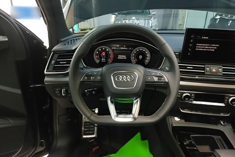 Used Audi Q5L 2024 40 TFSI Luxury Dynamic Edition Steering Wheel