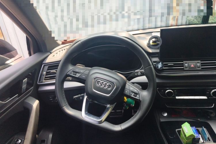 Used Audi Q5L 2024 40 TFSI Luxury Dynamic Edition Steering Wheel