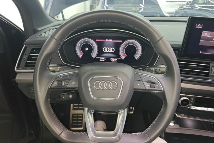 Used Audi Q5L 2024 40 TFSI Luxury Dynamic Edition Steering Wheel