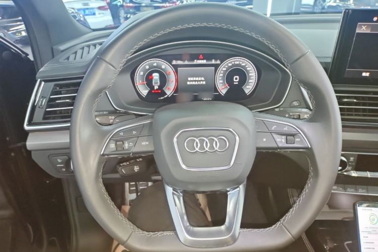 Used Audi Q5L 2024 40 TFSI Luxury Dynamic Edition Steering Wheel