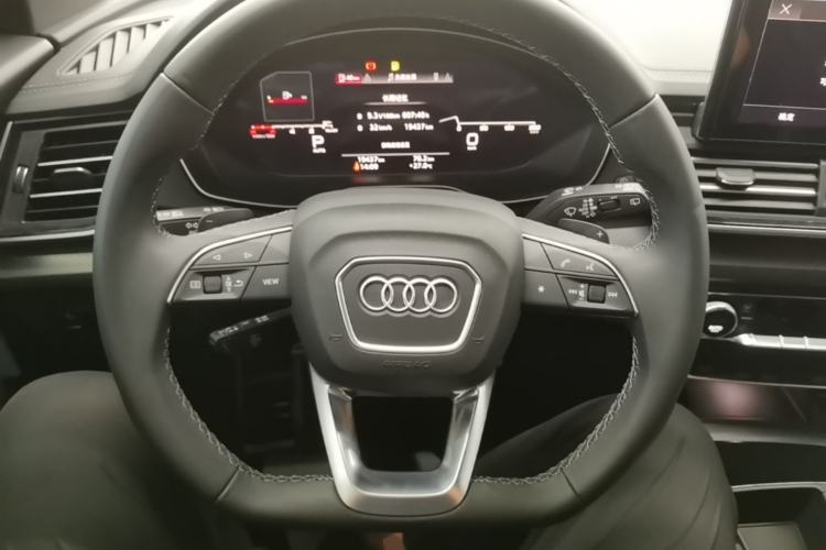 Used Audi Q5L 2024 40 TFSI Luxury Dynamic Edition Steering Wheel