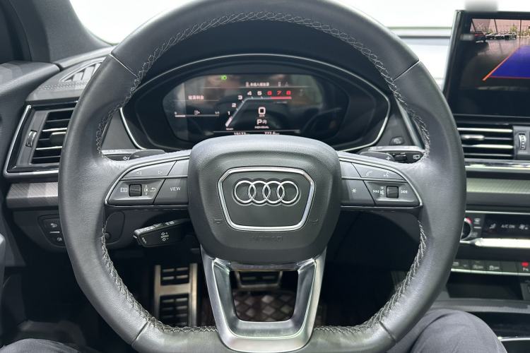 Used Audi Q5L 2024 40 TFSI Luxury Dynamic Edition Steering Wheel
