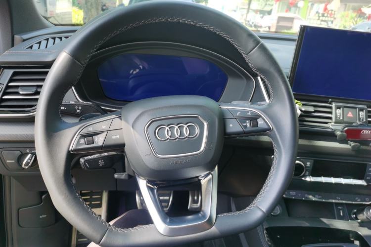 Used Audi Q5L 2024 40 TFSI Luxury Dynamic Edition Steering Wheel