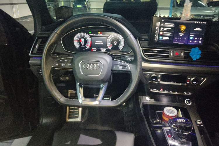 Used Audi Q5L 2024 45 TFSI Luxury Dynamic Model Steering Wheel