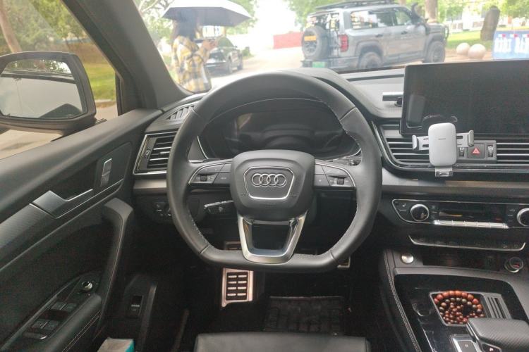 Used Audi Q5L 2024 40 TFSI Luxury Dynamic Edition Steering Wheel