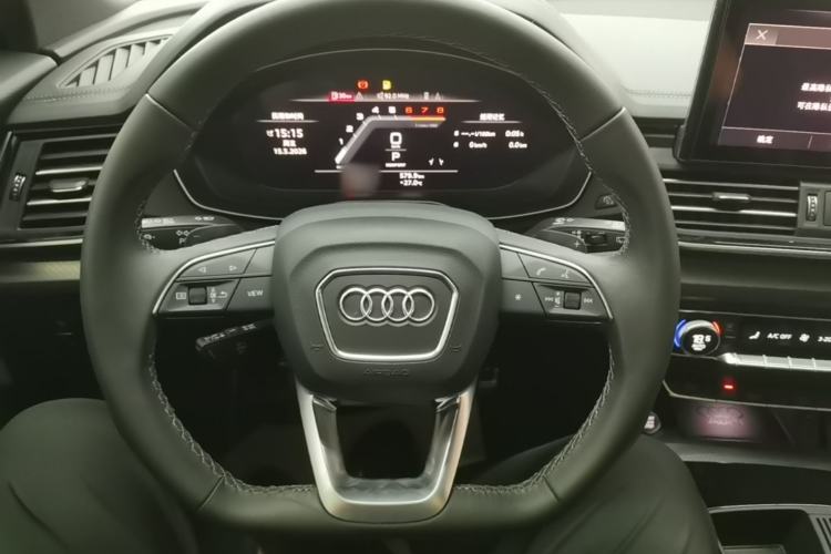 Used Audi Q5L 2024 40 TFSI Luxury Dynamic Edition Steering Wheel