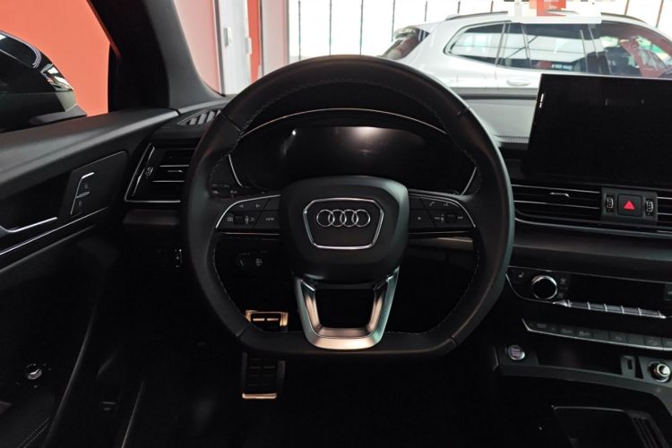 Used Audi Q5L 2024 40 TFSI Luxury Dynamic Edition Steering Wheel
