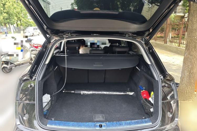 Used Audi Q5L 2024 40 TFSI Fashion Dynamic Model Trunk