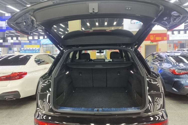 Used Audi Q5L 2024 40 TFSI Luxury Dynamic Edition Trunk