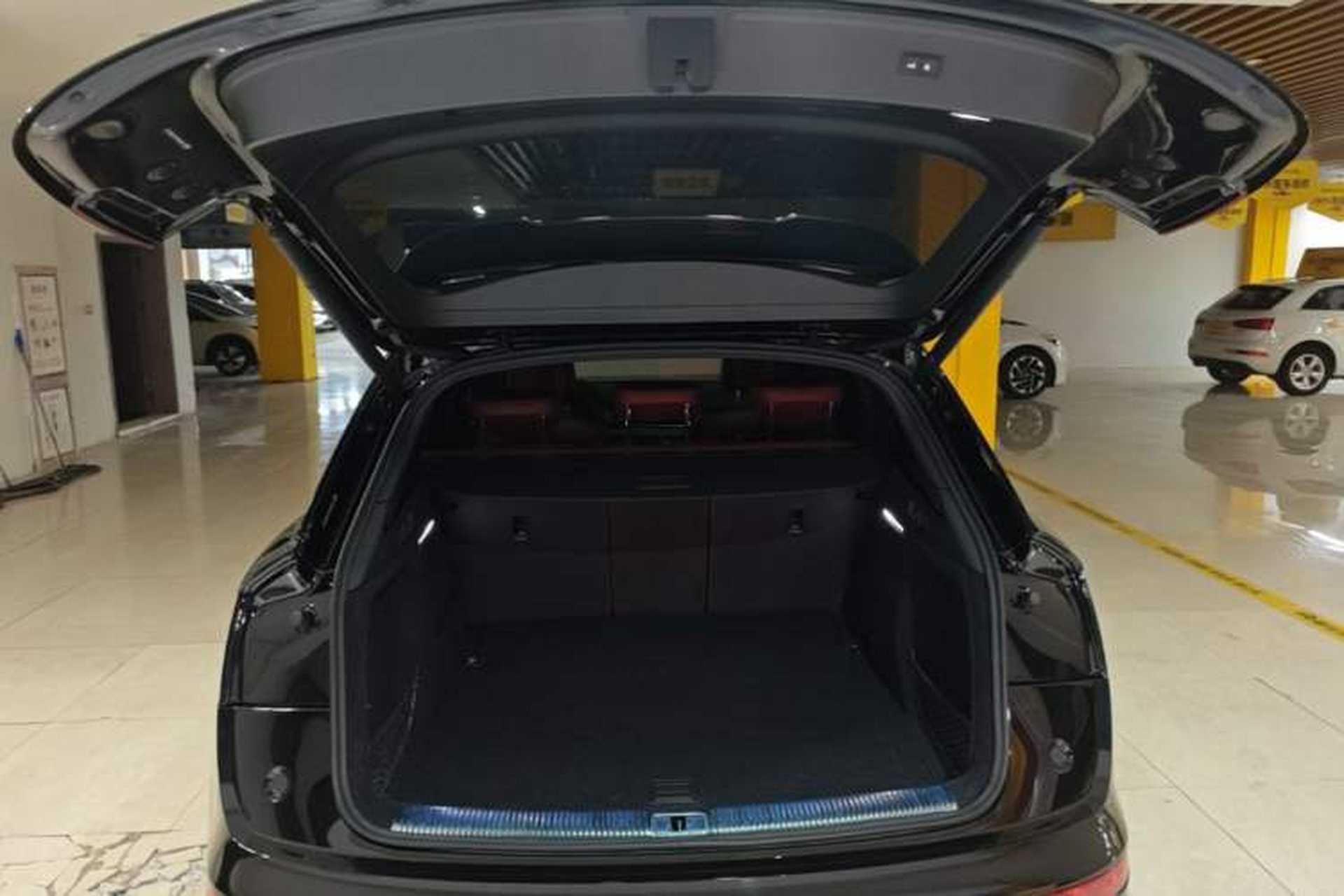Used Audi Q5L 2024 45 TFSI Luxury Dynamic Model Trunk