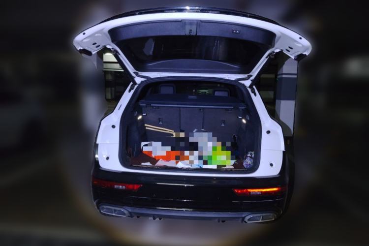 Used Audi Q5L 2024 45 TFSI Luxury Dynamic Model Trunk