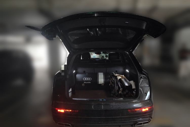 Used Audi Q5L 2024 40 TFSI Luxury Dynamic Edition Trunk