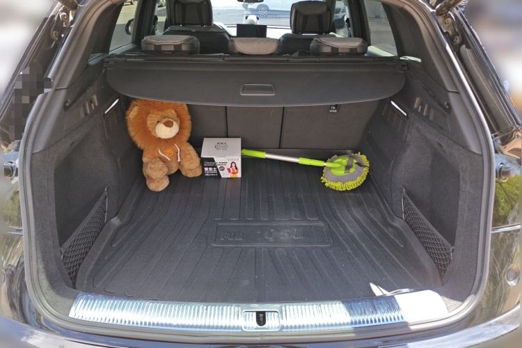 Used Audi Q5L 2024 40 TFSI Luxury Dynamic Edition Trunk