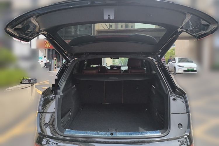 Used Audi Q5L 2024 40 TFSI Luxury Dynamic Edition Trunk