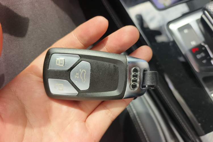 Used Audi Q5L 2024 45 TFSI Luxury Dynamic Model Vehicle Key