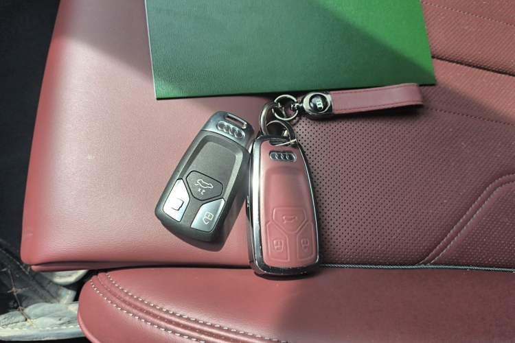 Used Audi Q5L 2024 40 TFSI Luxury Dynamic Edition Vehicle Key