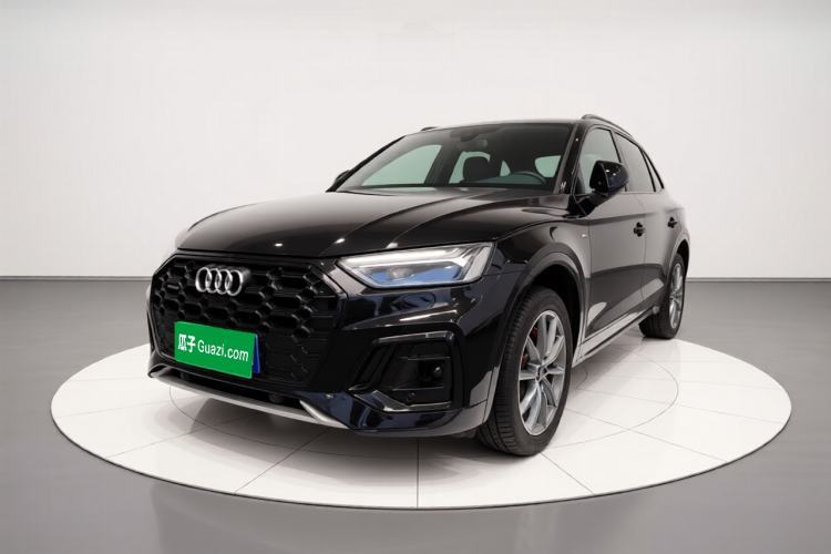 Used Audi Q5L 2024 40 TFSI Luxury Dynamic Edition Guazi used car, China used car export, Used car for sale, Used cars, Cheapest cars for sale