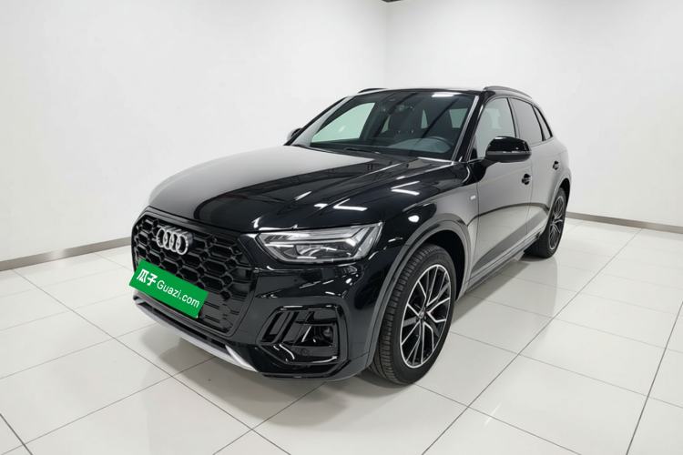 Audi Q5L 2024 45 TFSI Luxury Dynamic Model