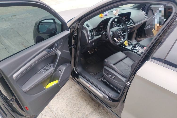 Used Audi Q5L 2024 40 TFSI Luxury Dynamic Edition Driver Seat