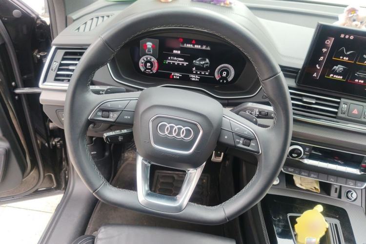 Used Audi Q5L 2024 40 TFSI Luxury Dynamic Edition Steering Wheel