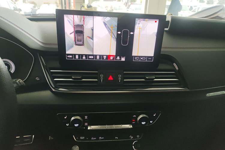 Used Audi Q5L 2024 40 TFSI Fashion Dynamic Model Audio And AC Panel