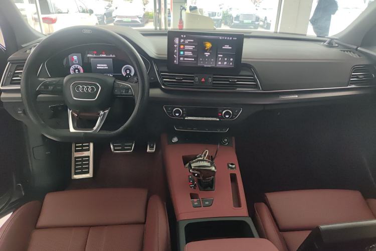 Used Audi Q5L 2024 40 TFSI Fashion Dynamic Model Center Console