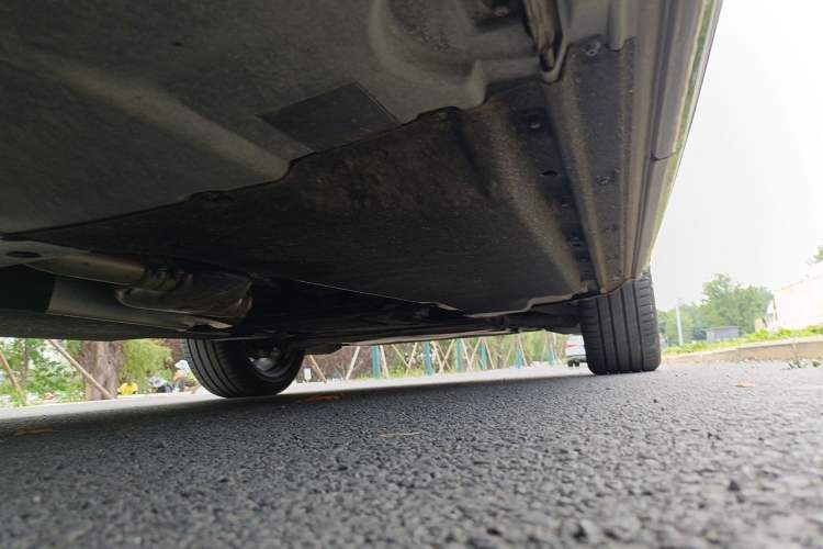 Used Audi Q5L 2024 45 TFSI Luxury Dynamic Model Chassis Rear Right