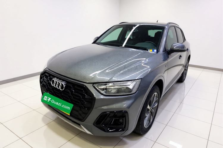 Audi Q5L 2024 40 TFSI Luxury Dynamic Edition