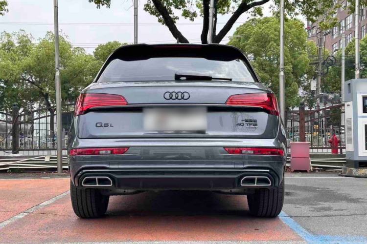 Used Audi Q5L 2024 40 TFSI Luxury Dynamic Edition Exterior 1