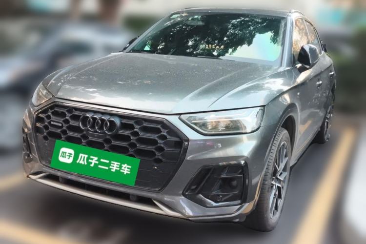 Audi Q5L 2024 40 TFSI Luxury Dynamic Edition